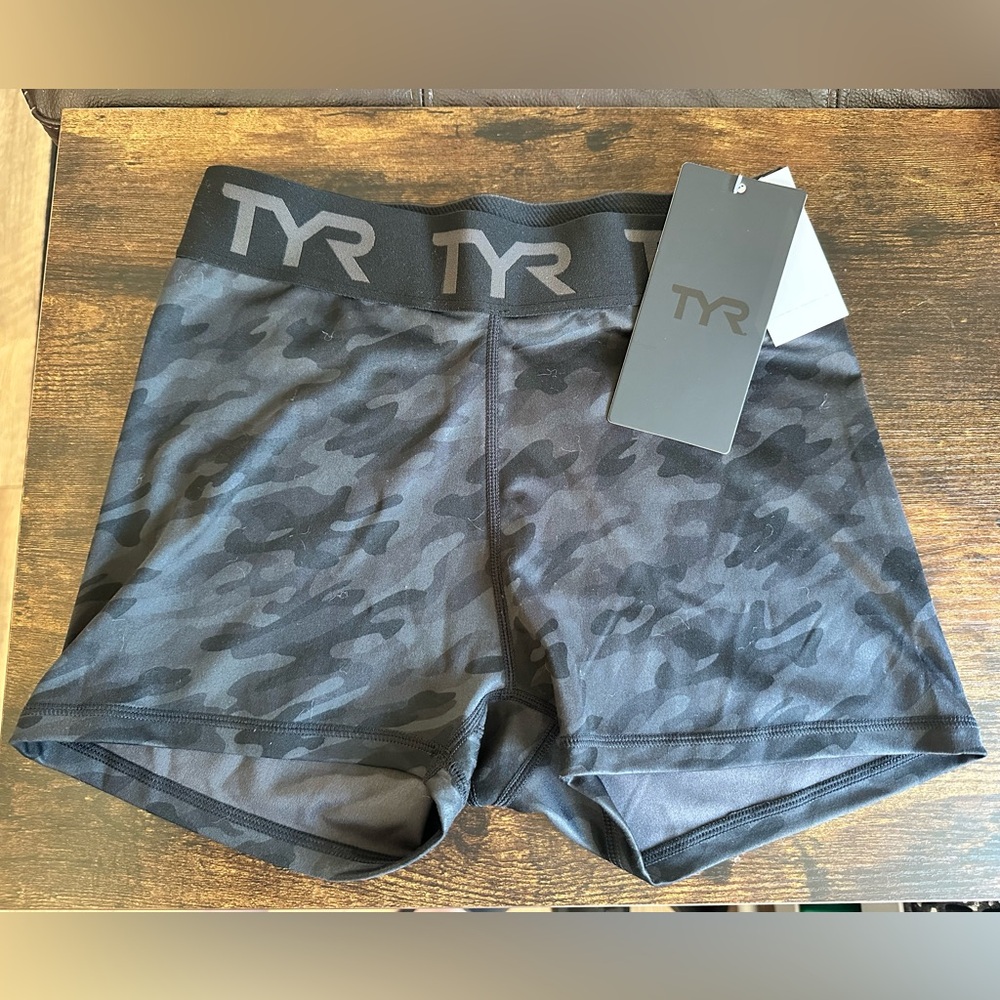 TYR mid rise shorts